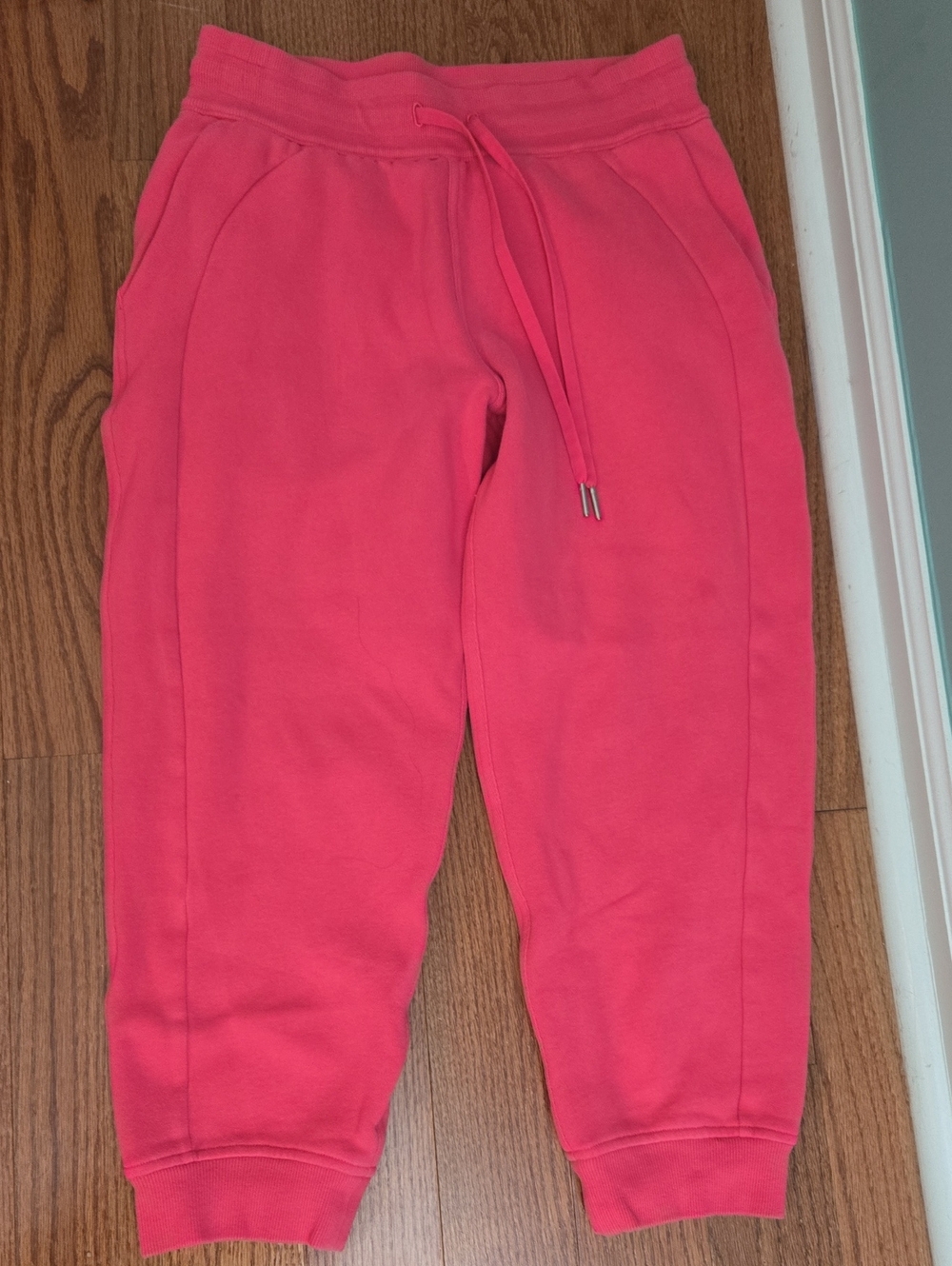 Lululemon Scuba Mid-Rise Oversized Jogger *Sonic Pink Sweatpants